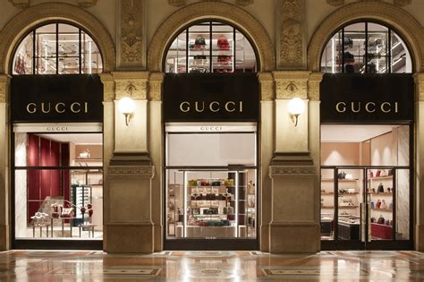 gucci store italy|italy gucci outlet.